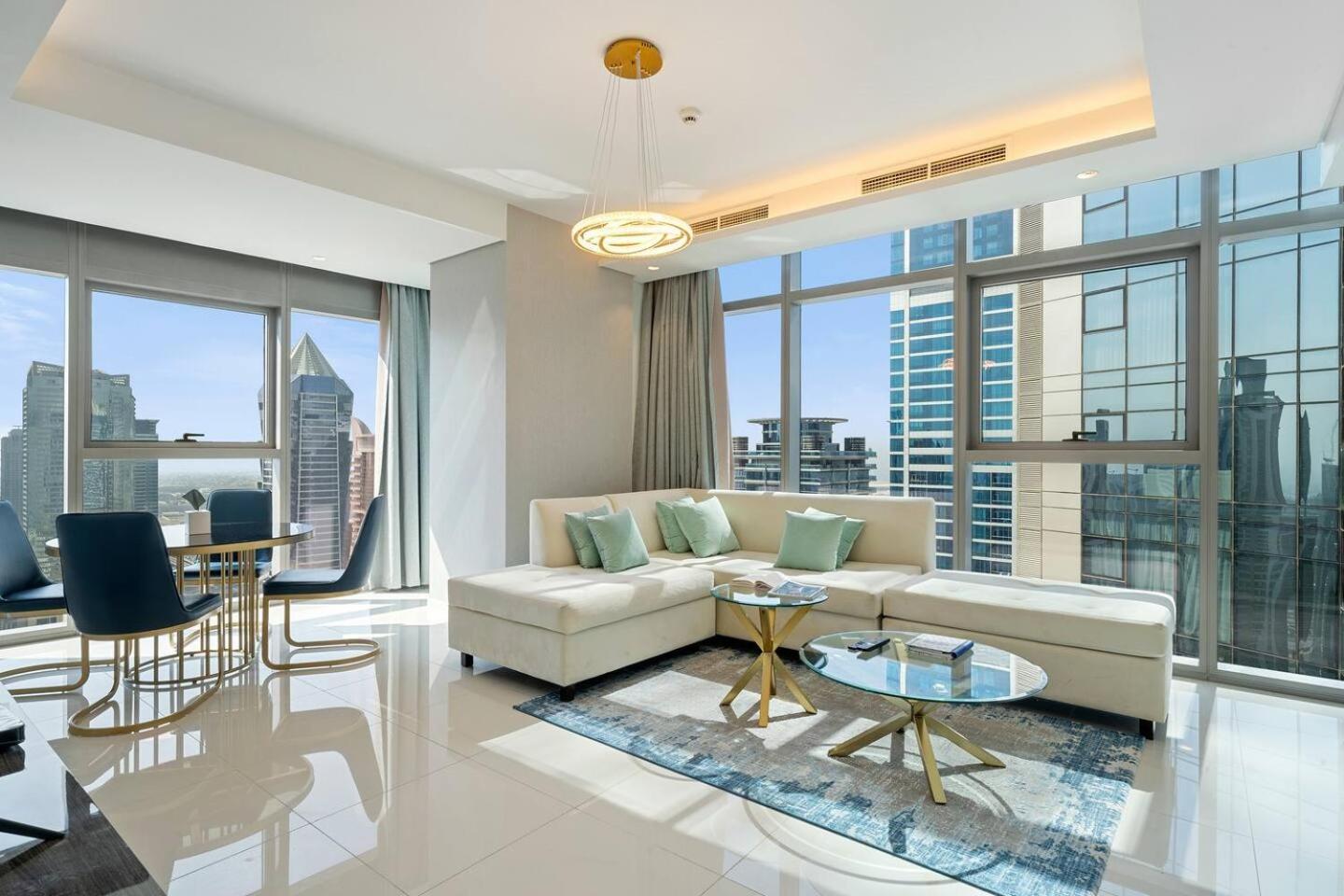 Apartment High Floor 2 Bedroom Gem - Burj Khalifa Views Dubai