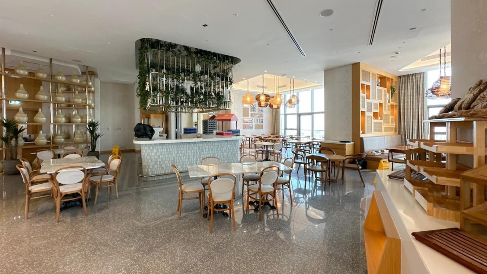 High Floor 2 Bedroom Gem - Burj Khalifa Views * Dubai